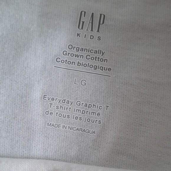 Calvin Klein and GAP 3 Kids Shirts - Picture 5 of 8